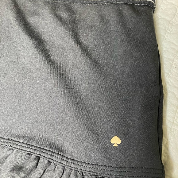 Kate Spade skort with built in shorts Size M - Picture 4 of 5